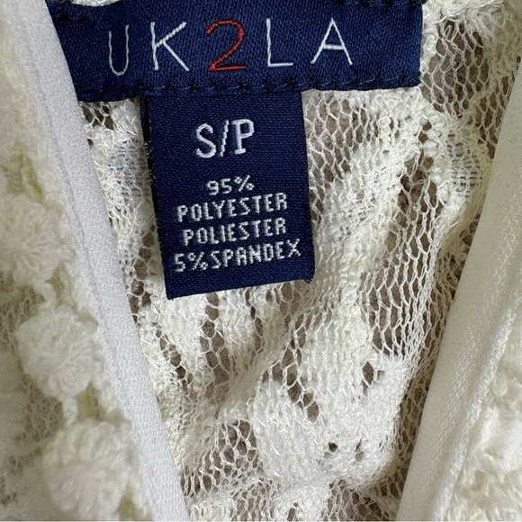 ⭐️UK2LA Lace and Green Sexy Romper - Picture 5 of 5